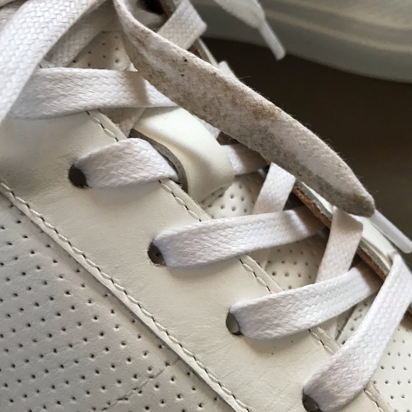 GREATS classic all white everyday sneakers - Picture 4 of 6